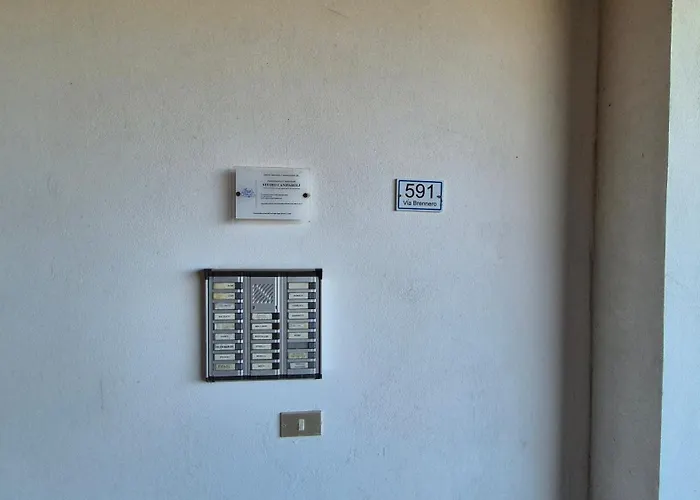 Le Ginestre Apartment